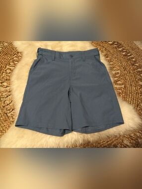 Huk  Flat Front Men's Shorts Size Small